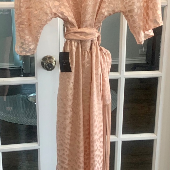 Chrissy Teigen X Revolve Dress - Picture 6 of 11